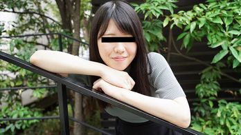 073024_01 卑猥なランジェリーでヤル気満々の素人むすめとハメまくり!